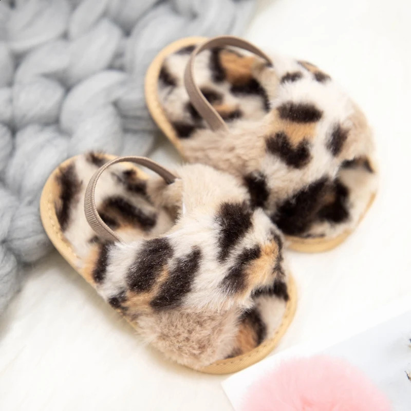 Baby Plush Sandals Faux Fur Slides for Baby Girls Open Toe Sandals born Non Slip Shoes Indoor Outdoor Infant Slippers First W 241223
