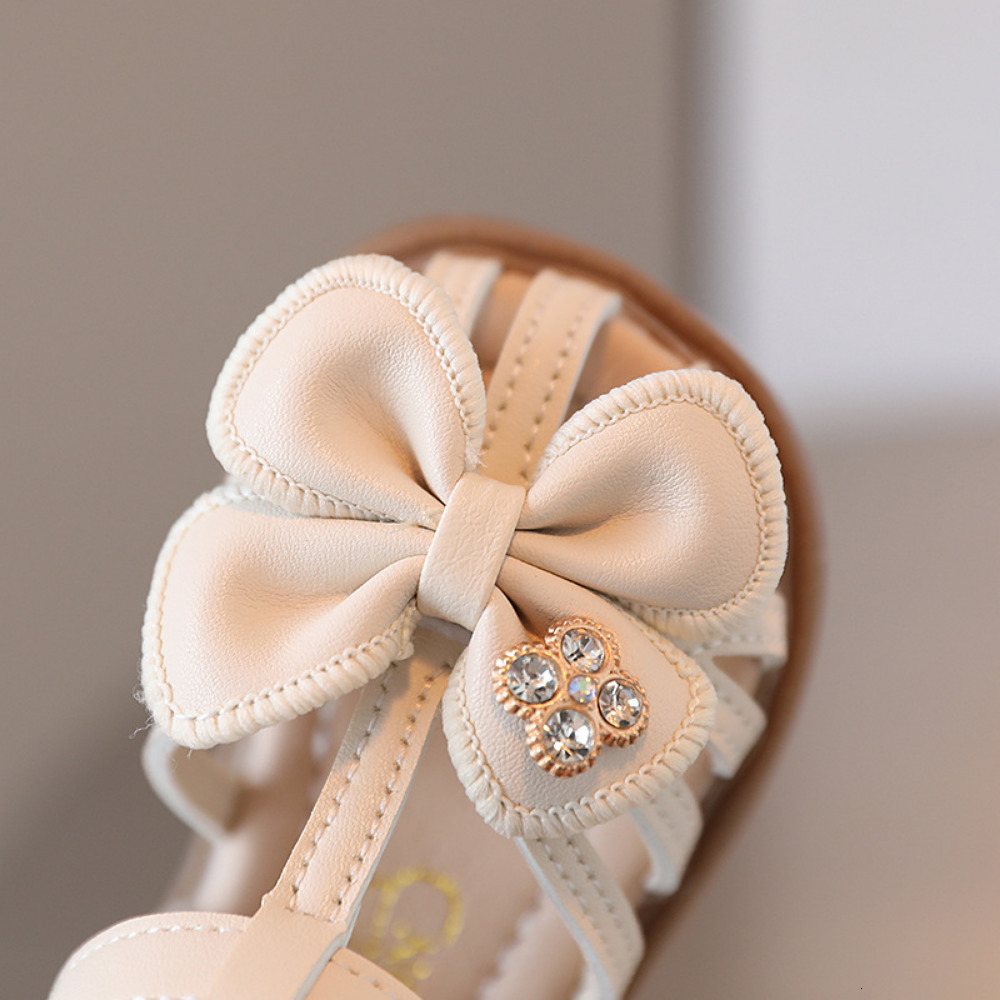 Sandals Summer 0-36m Born Baby Girls PU Soft Bottom Anti-slip First Walkers Hook Loop Sandals kids Toddler Girl Princess Shoes 230417