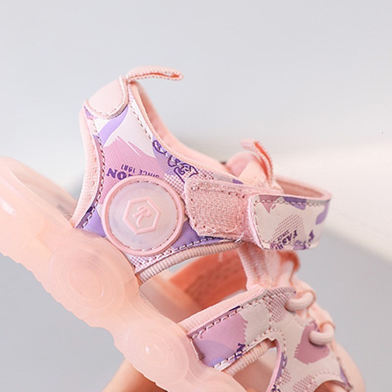 Sandals Summer Baby Shoes For Boys Leather Cut-outs Girls Sandals Soft Sole Closed Toe Kids Beach Shoes Fashion Toddler Sandals 230417