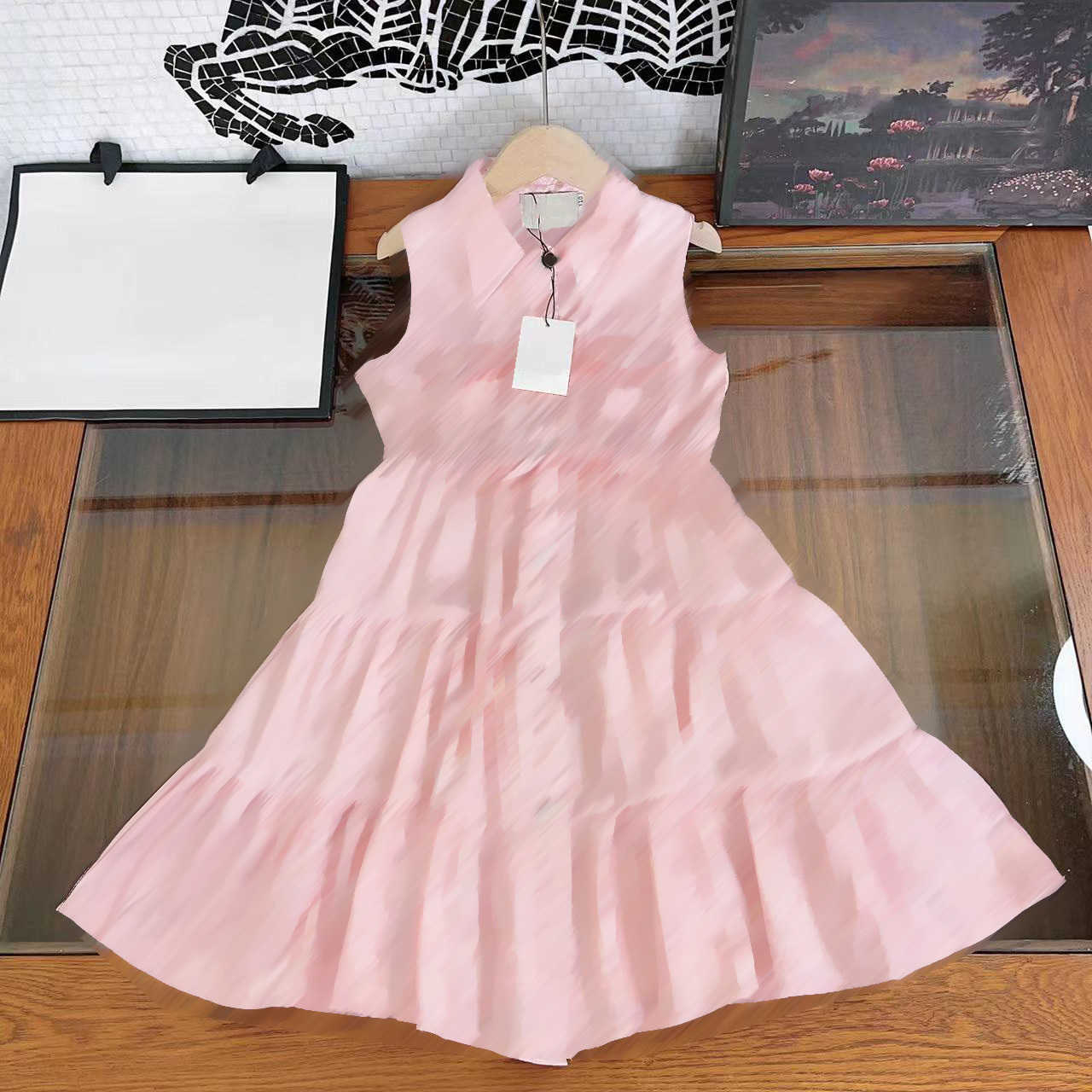 23ss Chiffon Dresses Sleeveless dresses girls Dress kids designer clothes Princess dress letter jacquard skirt big Girls shirt skirts kids clothes
23ss Chiffon Dresses Sleeveless dresses girls Dress kids designer clothes Princess dress letter jacquard skirt big Girls shirt skirts kids clothes