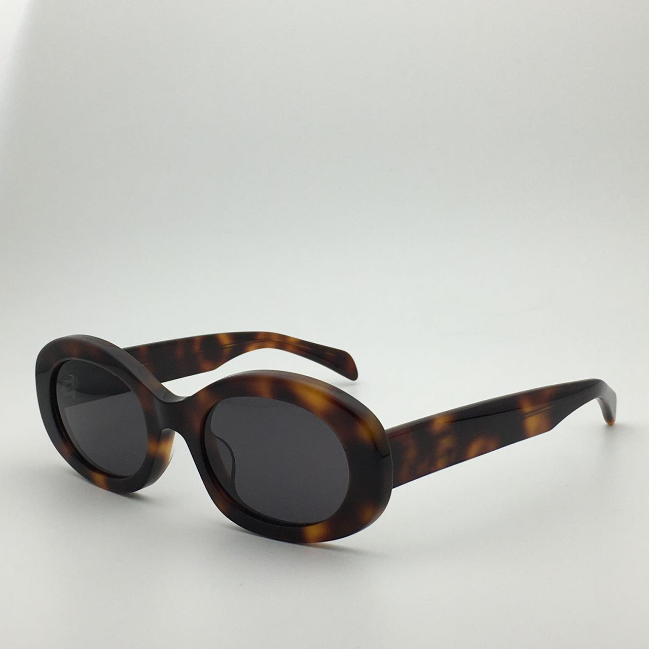 Sunglasses For Unisex Designers 40194 Style Anti-Ultraviolet Retro Plate Oval Frame Special Eyeglasses Random Box
Sunglasses For Unisex Designers 40194 Style Anti-Ultraviolet Retro Plate Oval Frame Special Eyeglasses Random Box