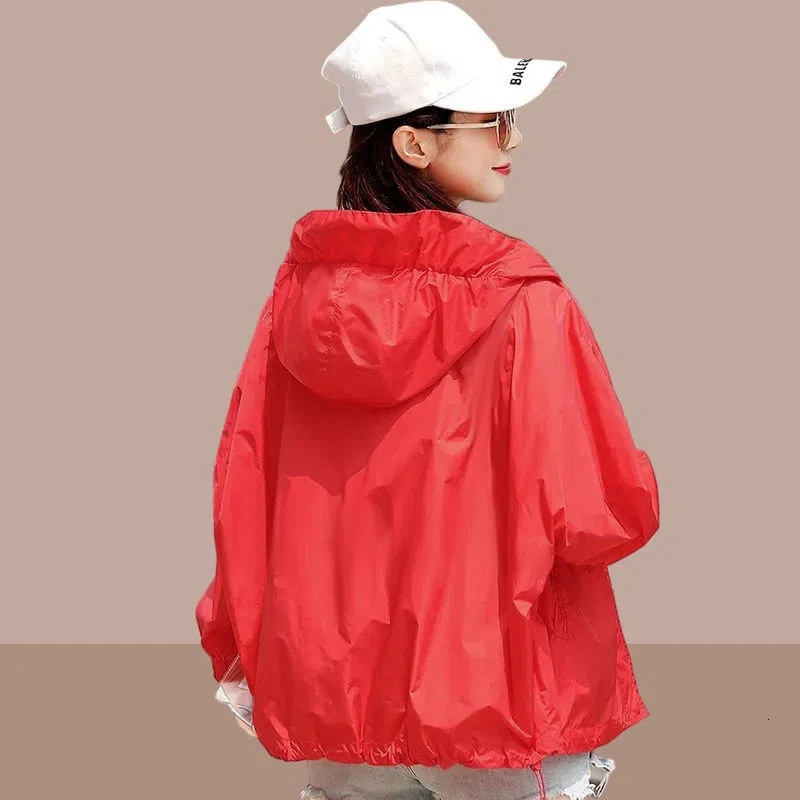 Women's Jackets Summer Hooded Sun Protection Clothing Women's Slim Jackets Thin Beach Clothing Breathable Long-Sleeved Coat Female 230417