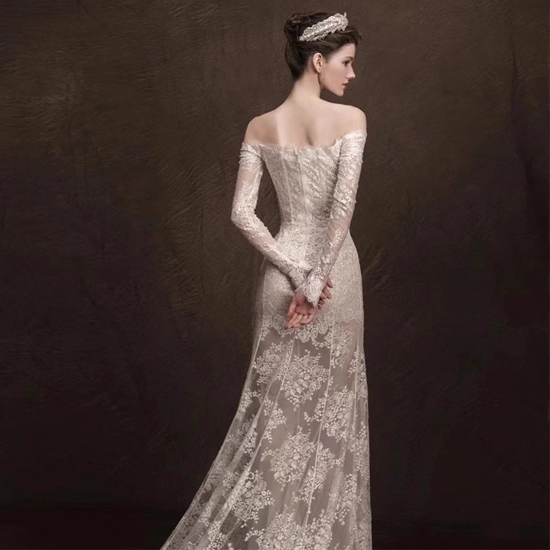 Elegant Mermaid Wedding Dresses Illusion Covered Buttons Back sexy off shoulder Lace Applique Chapel Train 2023 Custom Made plus size Wedding Gown ves