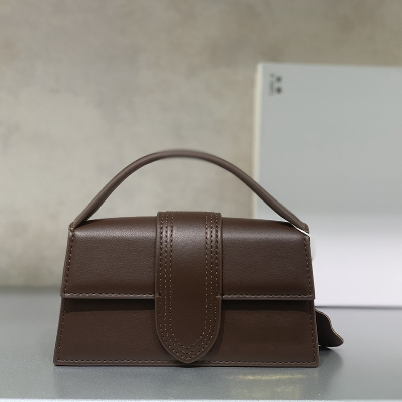 Top handbag designer crossbody bags Jacqmus bag Bambino handbags Ladies shoulder bag Leather Luxury mini bag Fashion shoulder bags New 2023, #6 size:18cm
Top handbag designer crossbody bags Jacqmus bag Bambino handbags Ladies shoulder bag Leather Luxury mini bag Fashion shoulder bags New 2023, #6 size:18cm