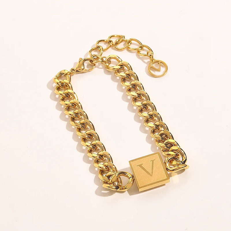 Designer Bracelets Chains Classic Never Fade Women Bangle 18K Gold Plated Stainless steel Crystal Lovers Gift Wristband Cuff Chain Designer Jewelry
Designer Bracelets Chains Classic Never Fade Women Bangle 18K Gold Plated Stainless steel Crystal Lovers Gift Wristband Cuff Chain Designer Jewelry