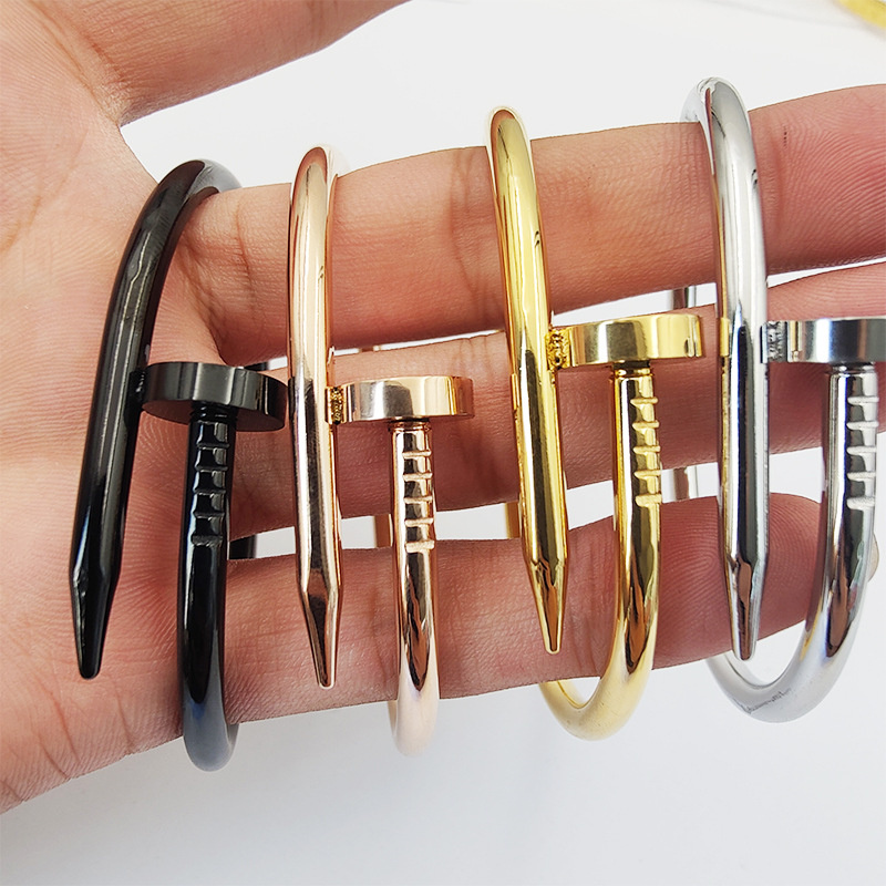 Cuff designer bracelet nail bracelet love bracelets Unisex designer bracelets for Every Occasion Gold Silver Rose Black Jewelry bracelets designer for women
Cuff designer bracelet nail bracelet love bracelets Unisex designer bracelets for Every Occasion Gold Silver Rose Black Jewelry bracelets designer for women