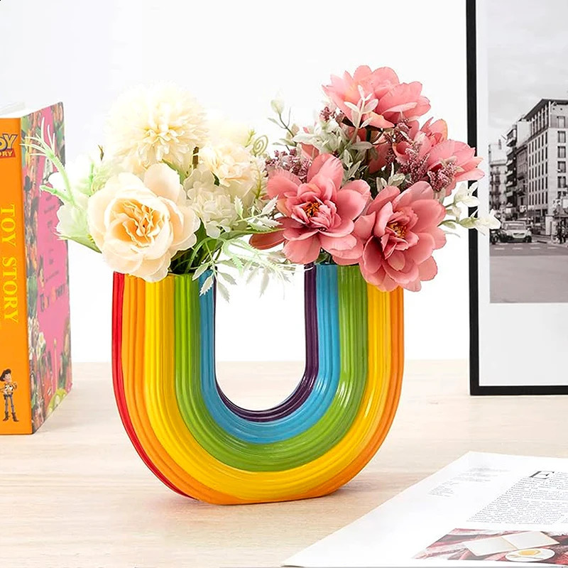 Vases Modern Rainbow Vase Banana Resin Ornament Creative U Shape Flower Pot Table Centerpieces For Living Room Office Home Decor 231116