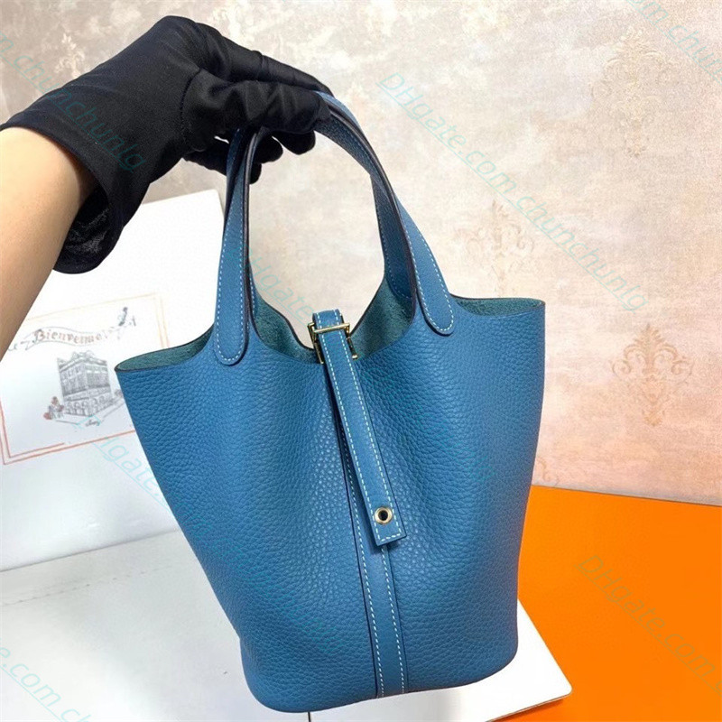 Top Quality designer polychrome Bucket bags Women Fashion designers with lock handbags Fashion style Fashion style Shoulders bag Clutch totes hobo purses wallet, Yellow
Top Quality designer polychrome Bucket bags Women Fashion designers with lock handbags Fashion style Fashion style Shoulders bag Clutch totes hobo purses wallet, Yellow