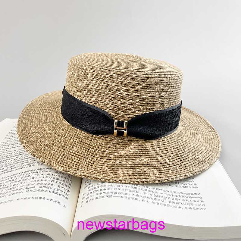 Original edition Designer Hermsie Hat for sale Japanese Super Fine Straw Women's Fashion Sunscreen Beach Sunshade Sun Summer Flat Top French Women, Black
Original edition Designer Hermsie Hat for sale Japanese Super Fine Straw Women's Fashion Sunscreen Beach Sunshade Sun Summer Flat Top French Women, Black