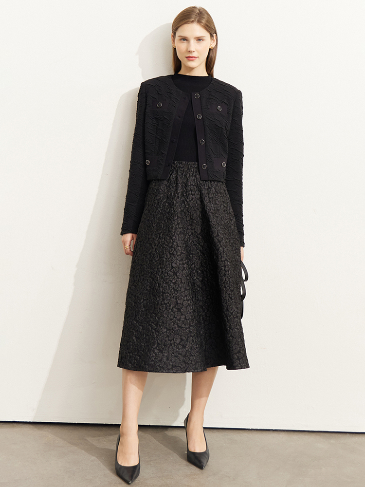 Skirts AMII Minimalism A-line Skirts Women Autumn Slim Vintage Jacquard Classic French Style Midi Skirts 230417