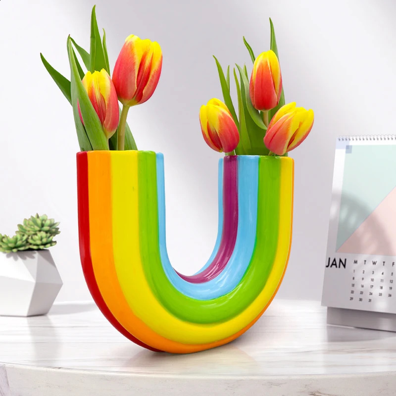 Vases Modern Rainbow Vase Banana Resin Ornament Creative U Shape Flower Pot Table Centerpieces For Living Room Office Home Decor 231116
