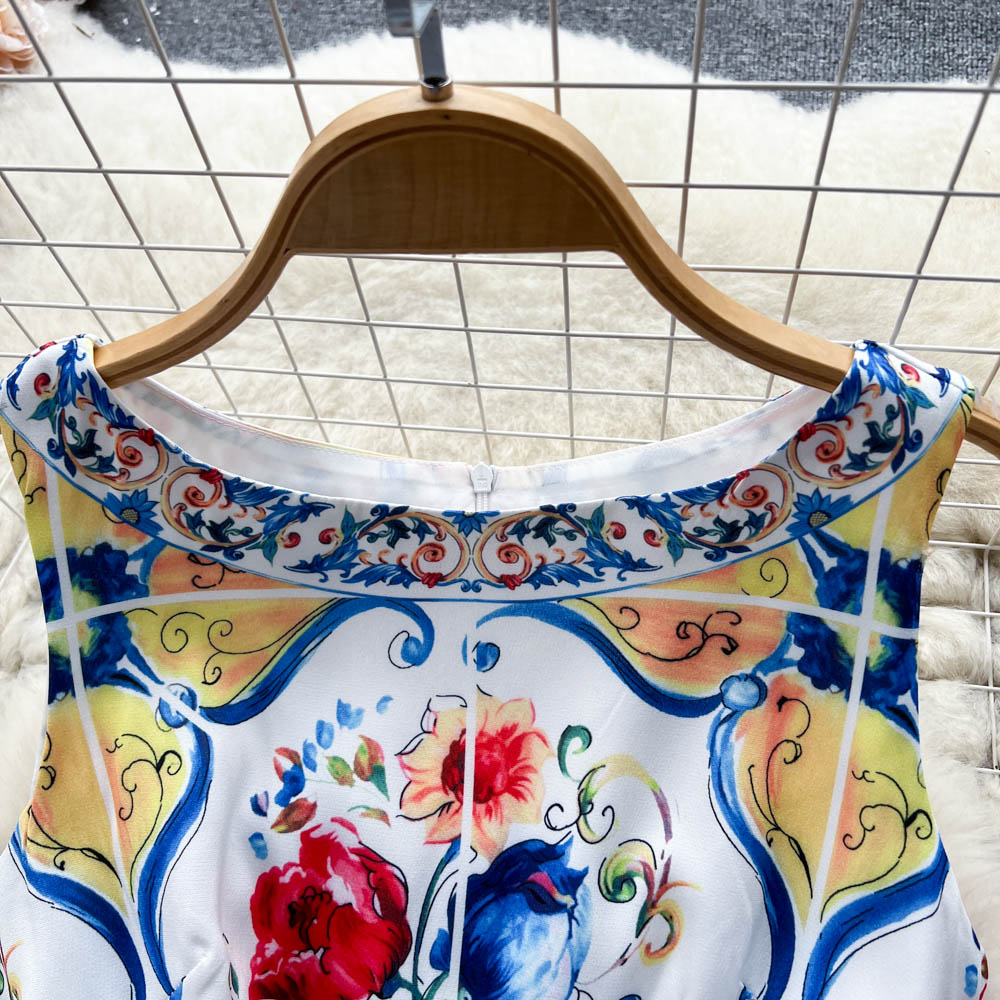 French Style Hanging Neck Sleeveless Tank Top Dress Summer High end Design Positioning Printing High end Small Dress