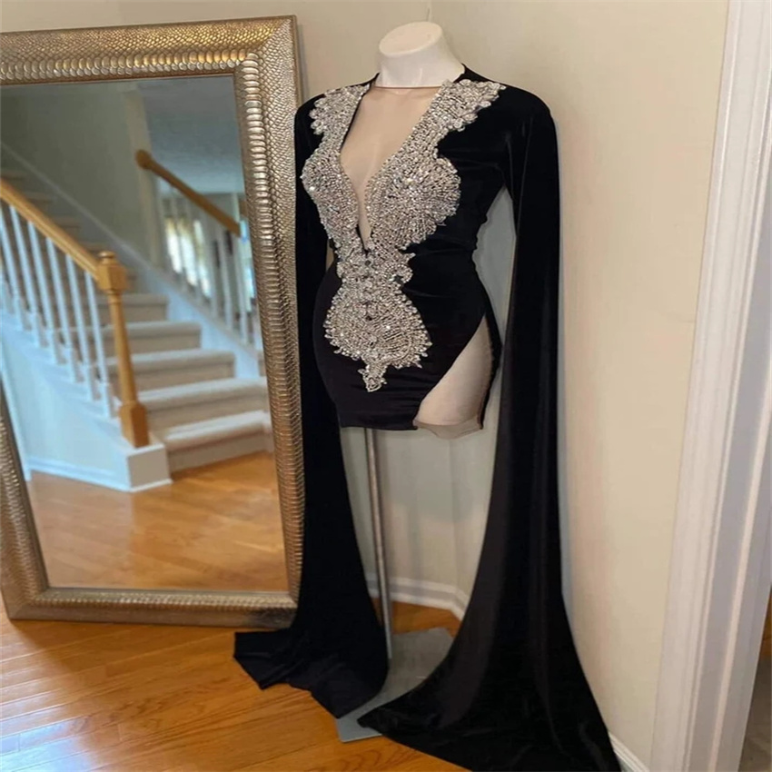 Sexy Black Girls Short Prom Dress With Long Sleeve O Neck Beaded Velvet Cocktail Party Dresses 2023 Sheath Birthday Evening Wear Homecoming Women Vest