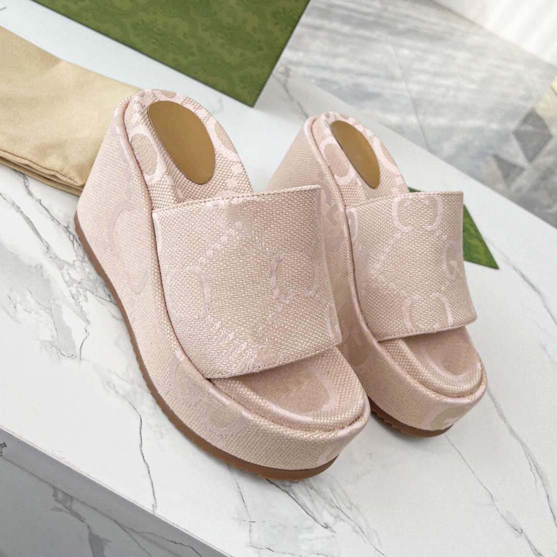 Designer Slipper Wedge Heel Platform Slides Sandals Luxury Sandal Beach Womens Shoes Beige Blue Canvas Summer Slippers, #10
Designer Slipper Wedge Heel Platform Slides Sandals Luxury Sandal Beach Womens Shoes Beige Blue Canvas Summer Slippers, #10