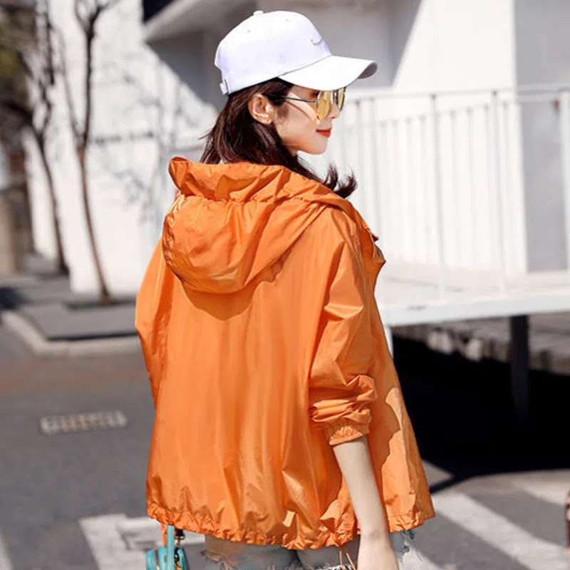 Women's Jackets Summer Hooded Sun Protection Clothing Women's Slim Jackets Thin Beach Clothing Breathable Long-Sleeved Coat Female 230417