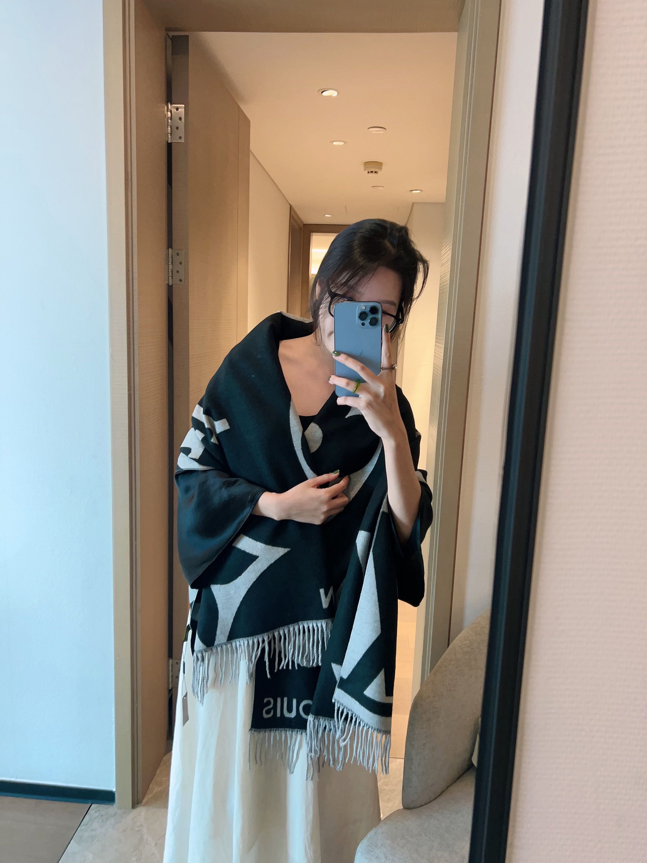 Scarves Designer Sc… - image