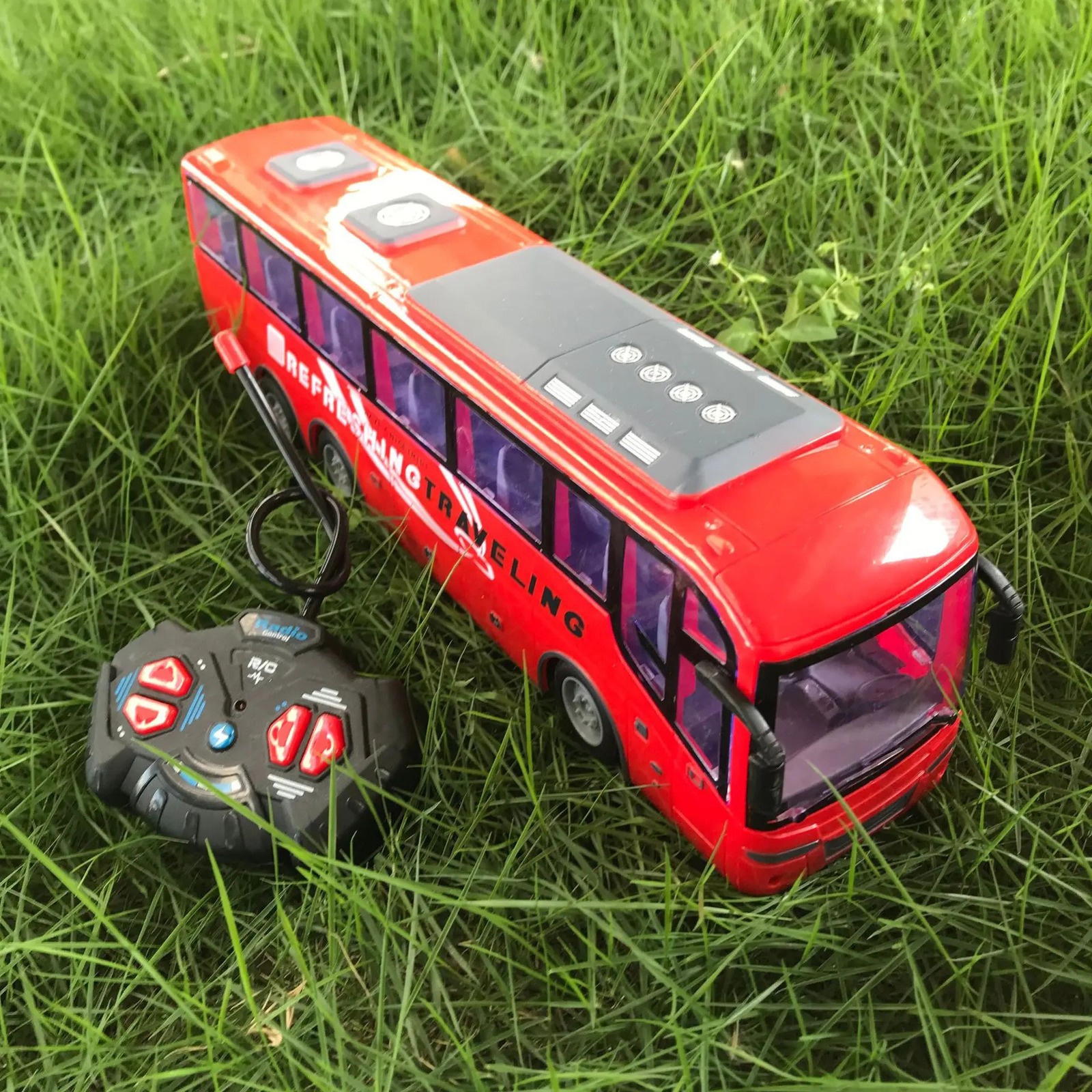 Free shipping RC Car Kids Toy Rc Remote Control School Bus with Light Tour Radio Controlled Electric For Children Toys Gift 231117