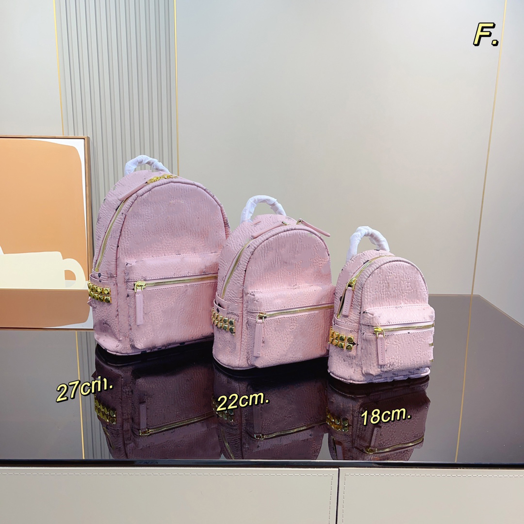 Designer Bag classic side nail backpack Women's bag advanced classic large capacity design scheme luxury layer canvas backpack, Light blue
Designer Bag classic side nail backpack Women's bag advanced classic large capacity design scheme luxury layer canvas backpack, Light blue