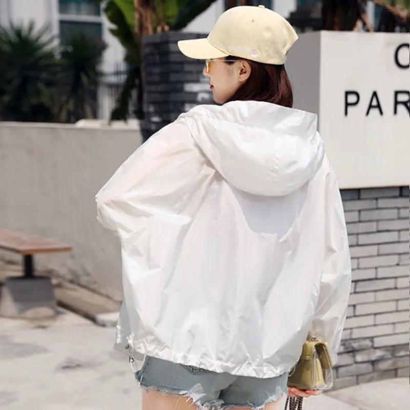 Women's Jackets Summer Hooded Sun Protection Clothing Women's Slim Jackets Thin Beach Clothing Breathable Long-Sleeved Coat Female 230417