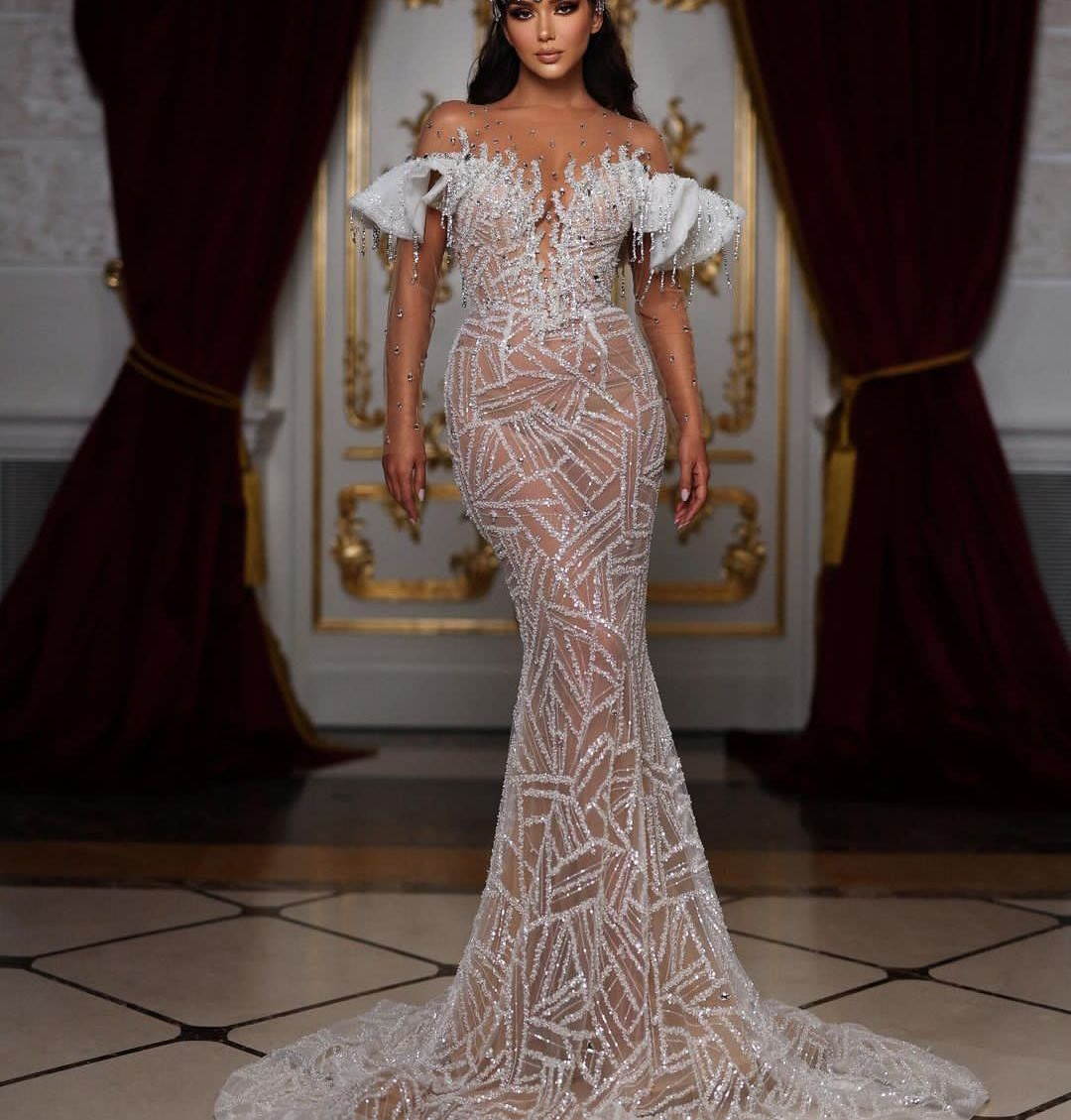 Sexy Mermaid Wedding Dresses Long Sleeves V Neck Appliques Sequins Ruffles 3D Lace Detachable Train Floor Length Diamonds Bridal Gowns Custom Made abi