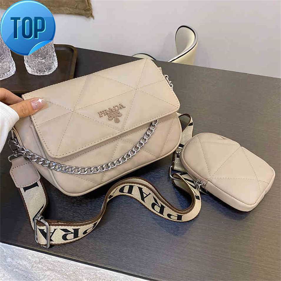 2023 Designer bag Super Fengxiang lock chain single shoulder oblique span net red small square bagFg, Gray
2023 Designer bag Super Fengxiang lock chain single shoulder oblique span net red small square bagFg, Gray
