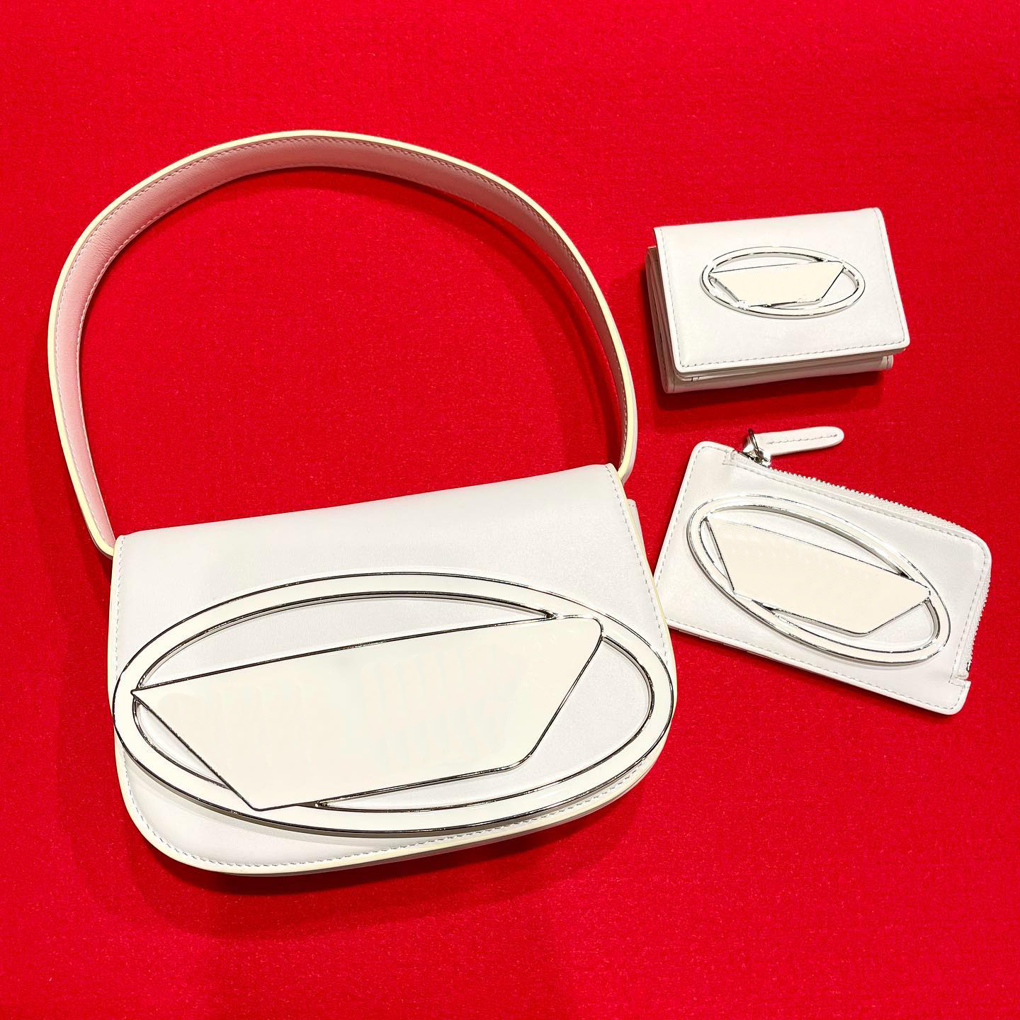 Designer messenger Evening Bags Womens mens COOL fashion handbag Shoulder clutch crossbody bags hobo Genuine leather Luxury flap envelope Underarm lady Bag totes, White
Designer messenger Evening Bags Womens mens COOL fashion handbag Shoulder clutch crossbody bags hobo Genuine leather Luxury flap envelope Underarm lady Bag totes, White