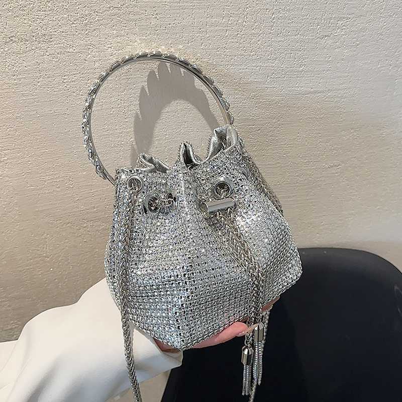 Evening Bags 2023 Spring for Women Sac A Main Designer Handbags Vintage Diamonds Shoulder Crossbody Bags Ladies Totes Bucket Bag Bolso, Silver
Evening Bags 2023 Spring for Women Sac A Main Designer Handbags Vintage Diamonds Shoulder Crossbody Bags Ladies Totes Bucket Bag Bolso, Silver