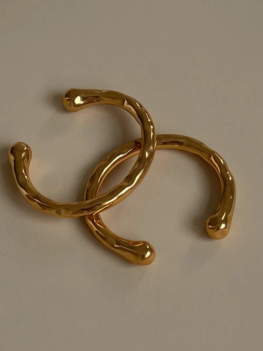 Chain Uworld Contemporary Statement Ring Asymmetry Sensuous Contours Bangle or Cuff Shape And Form Set Waterproof Jewelry Women 2023 231118