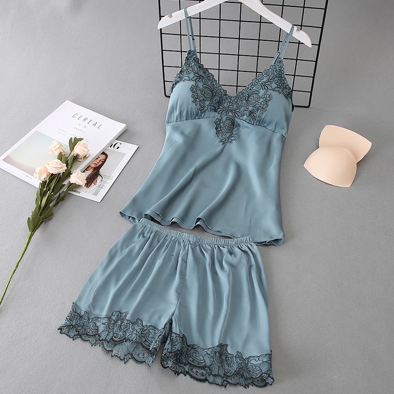 Women's Sleepwear Satin Soft Women Pajamas Suit Intimate Lingerie Embroidery Sexy V Lead Homewear Spaghetti Strap Shorts Set Sleepwear Nightwear 