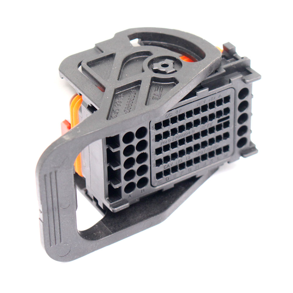 2299987-4 65 Pin TE Tyco Auto Amp Connector Female Sealed Wire-to-Board