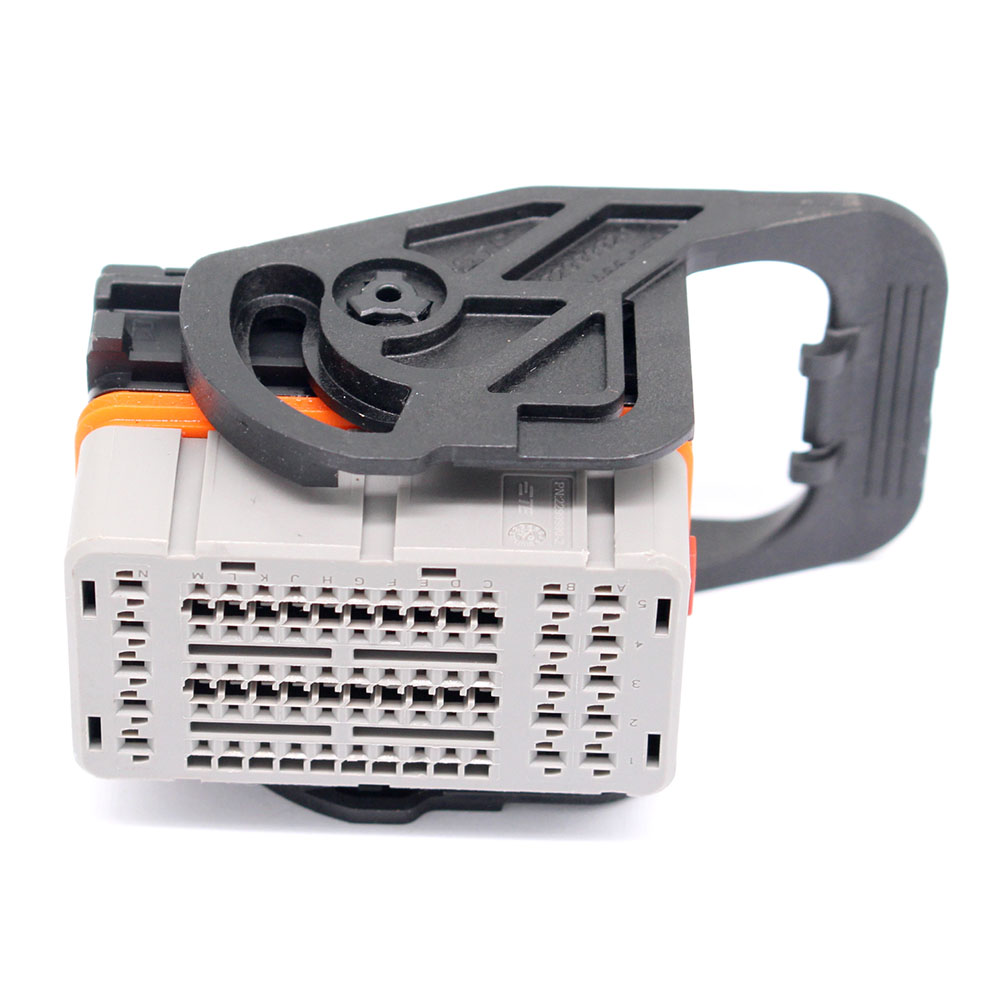 2299987-4 65 Pin TE Tyco Auto Amp Connector Female Sealed Wire-to-Board