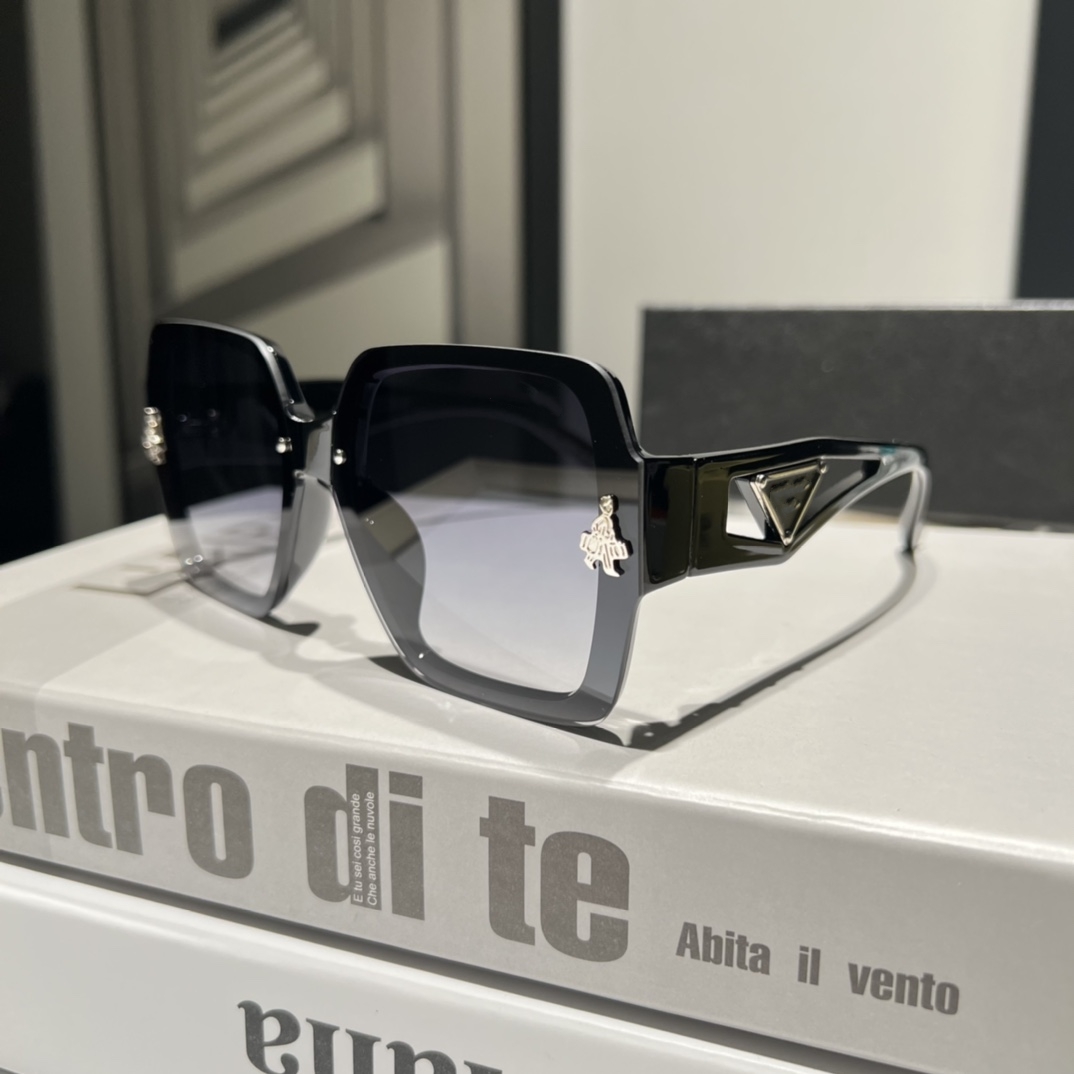 SPR8430 Sunglasses for Women Men Designer Summer Shades Polarized Eyeglasses Big Frame Black Vintage Oversized Sun Glasses of Women Male
SPR8430 Sunglasses for Women Men Designer Summer Shades Polarized Eyeglasses Big Frame Black Vintage Oversized Sun Glasses of Women Male