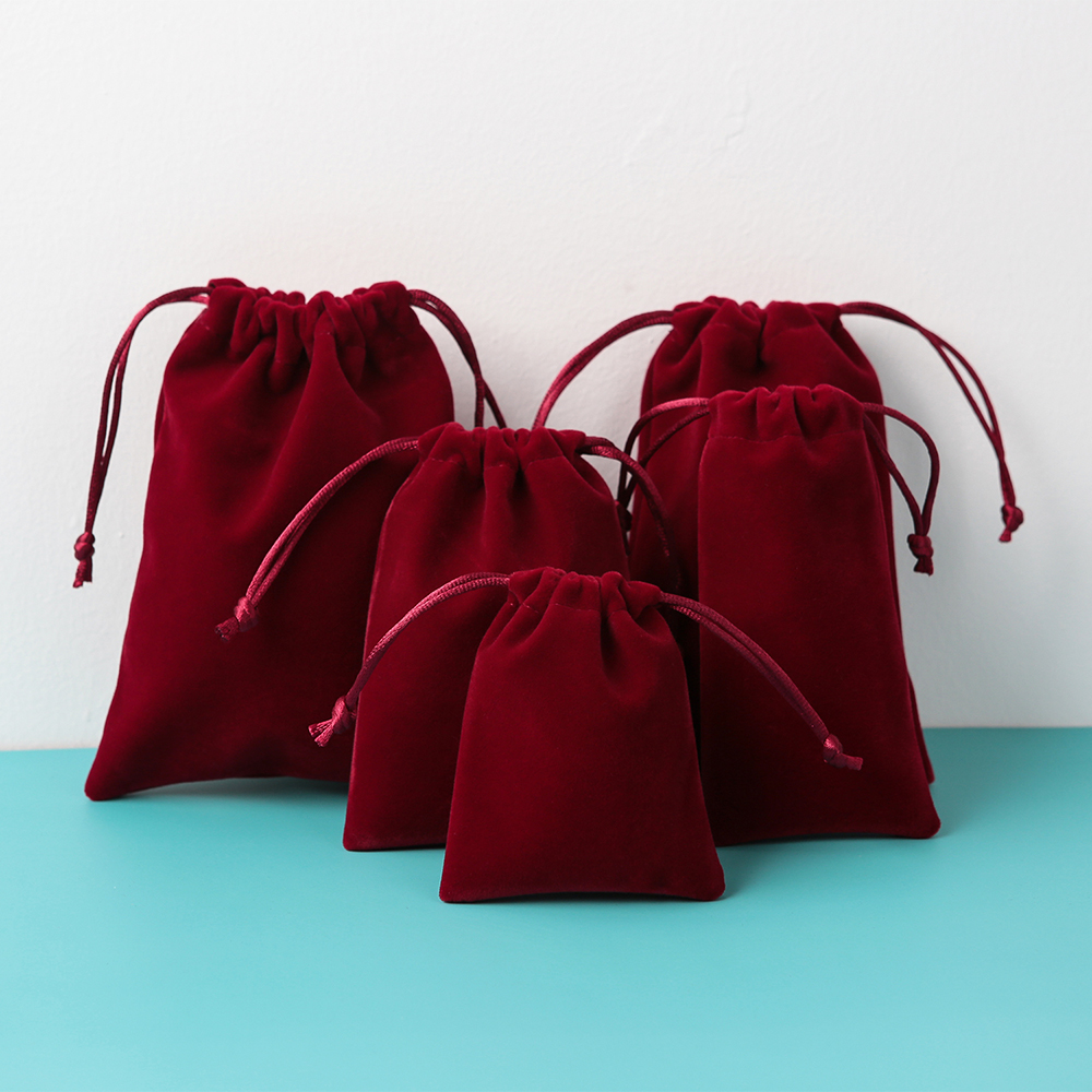 Dark Red Velvet Drawstring Jewelry Packaging Pouches Party Candy Wedding Favor Gift Bags Organza 10 x15cm Pink, Balck, Purple, Beige, Grey, Green 50pcs/lot
Dark Red Velvet Drawstring Jewelry Packaging Pouches Party Candy Wedding Favor Gift Bags Organza 10 x15cm Pink, Balck, Purple, Beige, Grey, Green 50pcs/lot