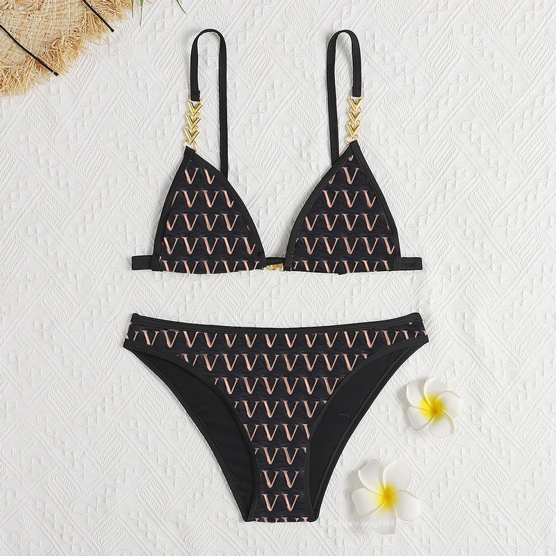 Luxury designer bikini designer swimwear Womens Swimsuits Set Beach Bathing Two piece set bikinis mesh letter embroidery perspective lace sexy swimwear -XL
Luxury designer bikini designer swimwear Womens Swimsuits Set Beach Bathing Two piece set bikinis mesh letter embroidery perspective lace sexy swimwear -XL