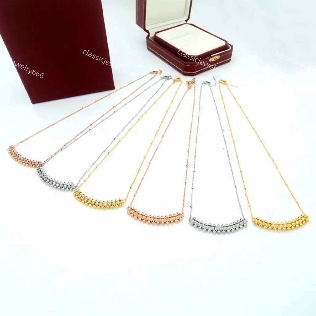 High Quality Luxury Half Round Women's Necklace Fashion Designer Brand Pendant 18K Gold Jewelry Festival Gift Box
High Quality Luxury Half Round Women's Necklace Fashion Designer Brand Pendant 18K Gold Jewelry Festival Gift Box