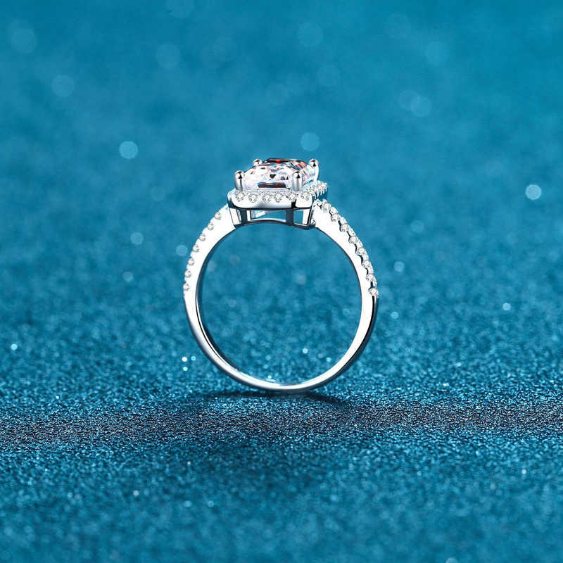 Certificated Radiant Cut Moissanite For Women 2CT Colorless VVS Dia Proposal Rings Sterg Sier Wedding Band Gifts AA230417