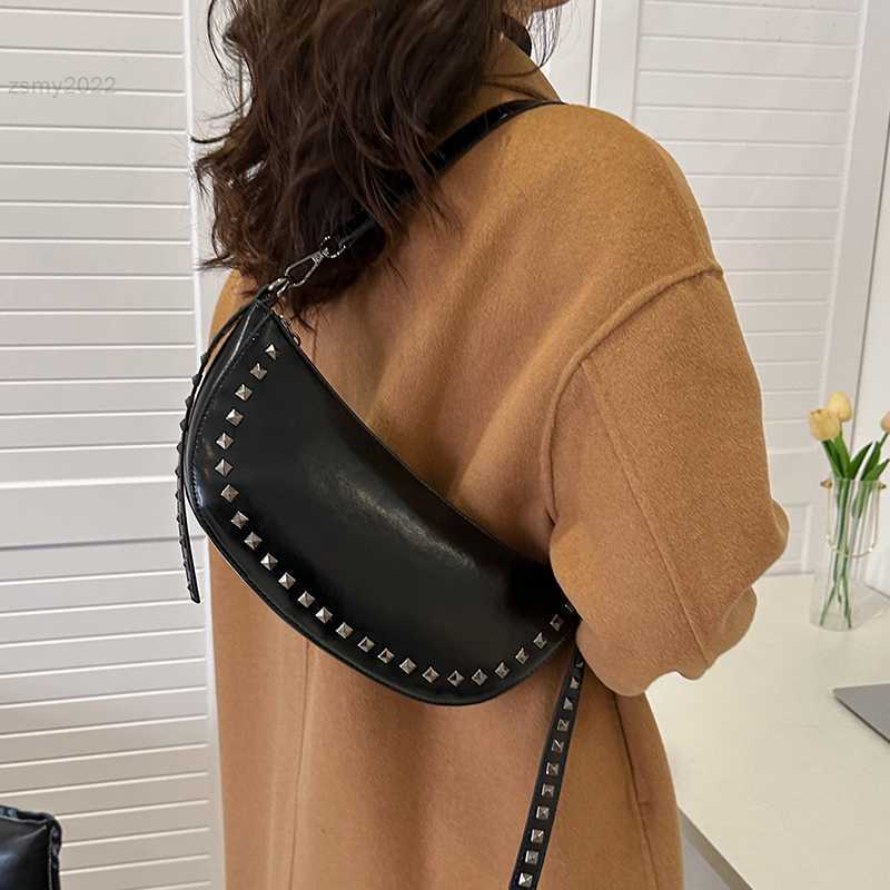 Evening Bags Luxury Brand Shoulder Bags For Women 2023 Fashion Crossbody Bag Leather Rivet Design Handbag Female Vintage Hobos Shoulder Bags, White
Evening Bags Luxury Brand Shoulder Bags For Women 2023 Fashion Crossbody Bag Leather Rivet Design Handbag Female Vintage Hobos Shoulder Bags, White