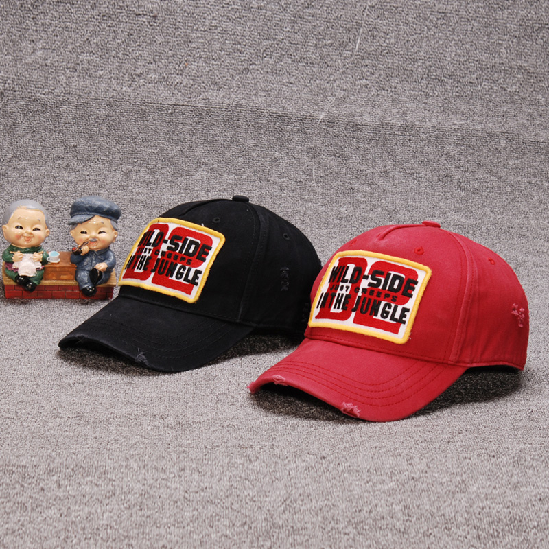 DSQUQREDD2 ICOND2 Casual Fashion Trend Baseball Hat Simple Classic Letter Print Couple Unisex Sports Hat DSQ ICON Street Fashion Top Quality Hat D7, Peach 
DSQUQREDD2 ICOND2 Casual Fashion Trend Baseball Hat Simple Classic Letter Print Couple Unisex Sports Hat DSQ ICON Street Fashion Top Quality Hat D7, Peach