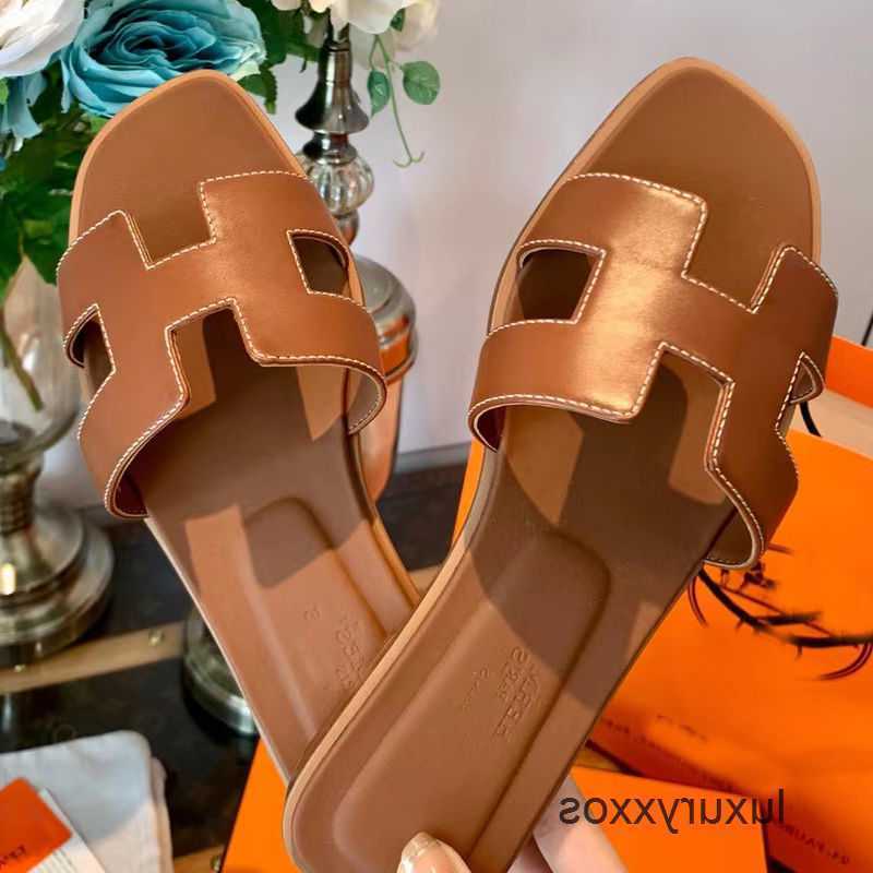 Oran Hermz Slipper Woman Beach Shoe Orans Sandal 2023 Genuine Leather High Edition h Women's Summer Outwear Versatile Fashion
Oran Hermz Slipper Woman Beach Shoe Orans Sandal 2023 Genuine Leather High Edition h Women's Summer Outwear Versatile Fashion