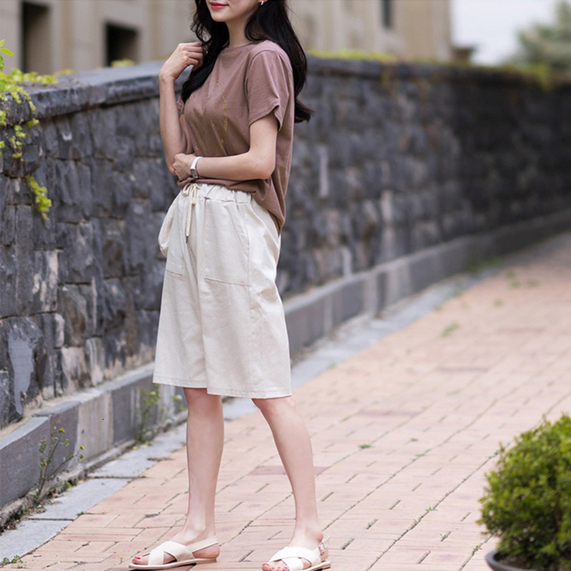 Women's Shorts Women Summer bermuda Shorts Cotton Wide-legged Leisure Trousers Large Size Loose Elastic Waist With Belt shorts 6XL 7XL 8XL 230418
