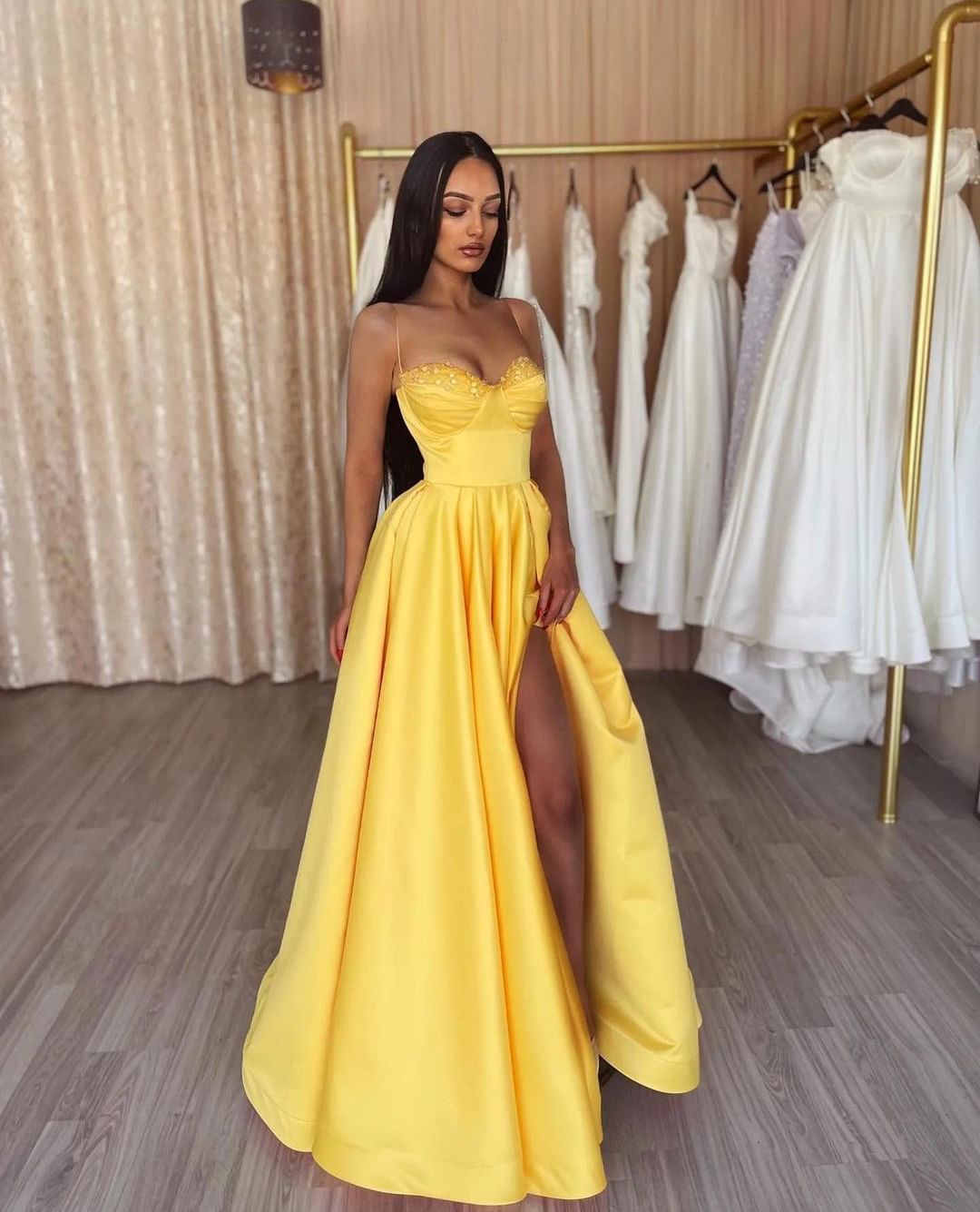 Arabic Yellow Dubai A Line Prom Dresses For Girls Spaghetti Straps Sweetheart Satin Pleats Draped High Side Split Formal Evening Pageant Birthday Part