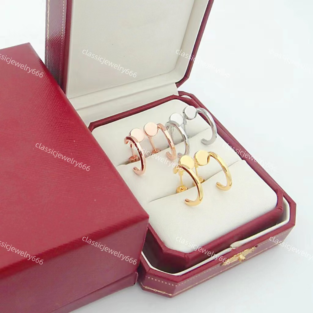 New Fashion Hoop Luxury Earrings Women's Simple Titanium Steel Earrings factory gift belt box
New Fashion Hoop Luxury Earrings Women's Simple Titanium Steel Earrings factory gift belt box
