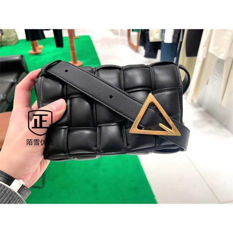 Luxurys Bag Venetabottegas Cassette Pillow Bag Small Woven Small Square Bag Men's and Women's Crossbody Messenger Bag Zc, Black7
Luxurys Bag Venetabottegas Cassette Pillow Bag Small Woven Small Square Bag Men's and Women's Crossbody Messenger Bag Zc, Black7