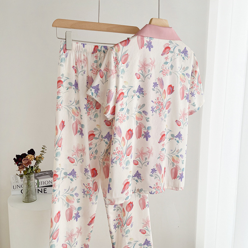 Women's Sleepwear Lisacmvpnel French Ice Silk Thin Style Pajamas Women's High Sense Home Clothes Short Sleeved Trousers Two-piece Set Pyjama