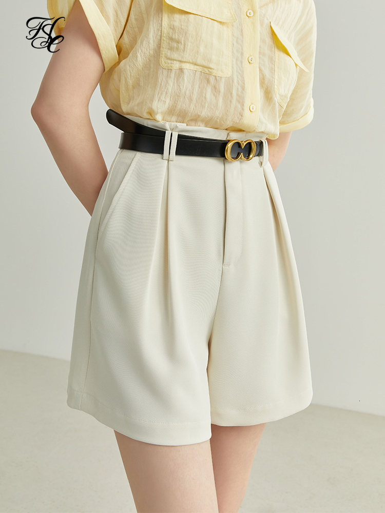 Women's Shorts FSLE Casual White Shorts Women Summer Sexy High Waist Shorts Jeans Female Vintage Belt Loose Shorts Women 230418