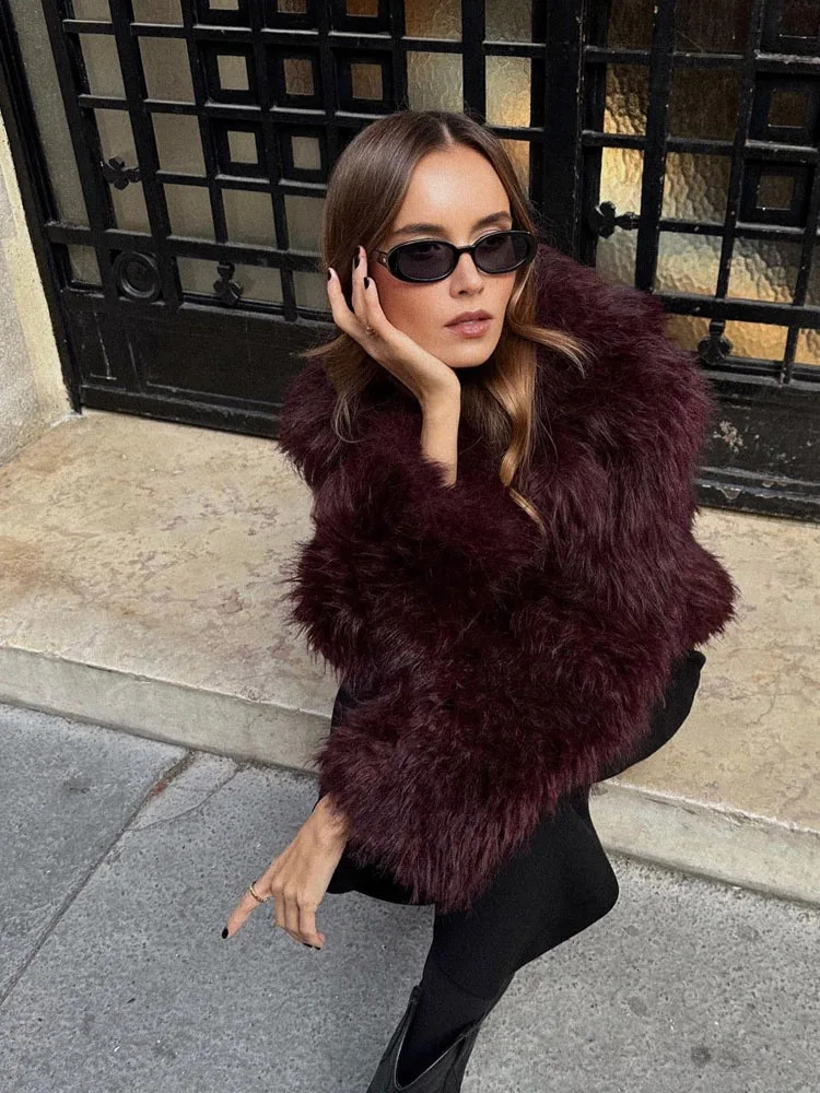 Women's Fur Faux Fashion Solid Thicken Coat For Women Female Warm 2023 Winter Long Sleeves Ladies Elegant Turn Down Collar 231117