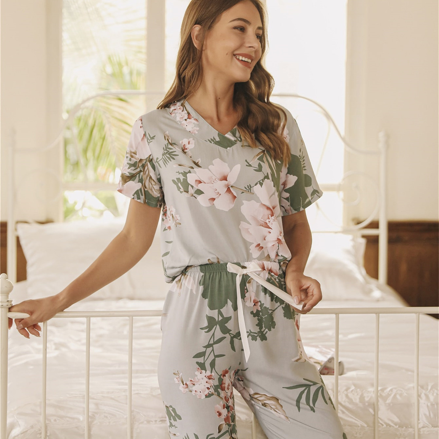 Women's Sleepwear Summer V-neck Pullover Sleep Tops Pink and Ink Cotton Women's Trouser Pajamas Comfortable Thin Floral Print Home Pajama Se