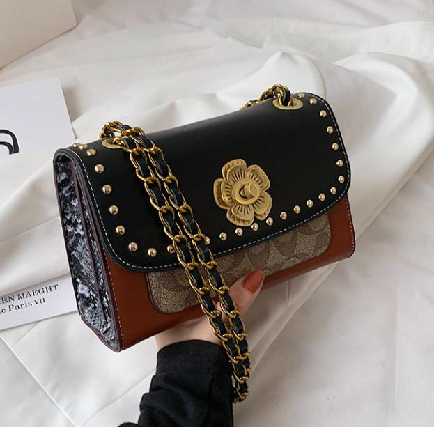 New underarm bag chain women's bag single shoulder bag Crossbody bag rivet bag woman bags, Black
New underarm bag chain women's bag single shoulder bag Crossbody bag rivet bag woman bags, Black