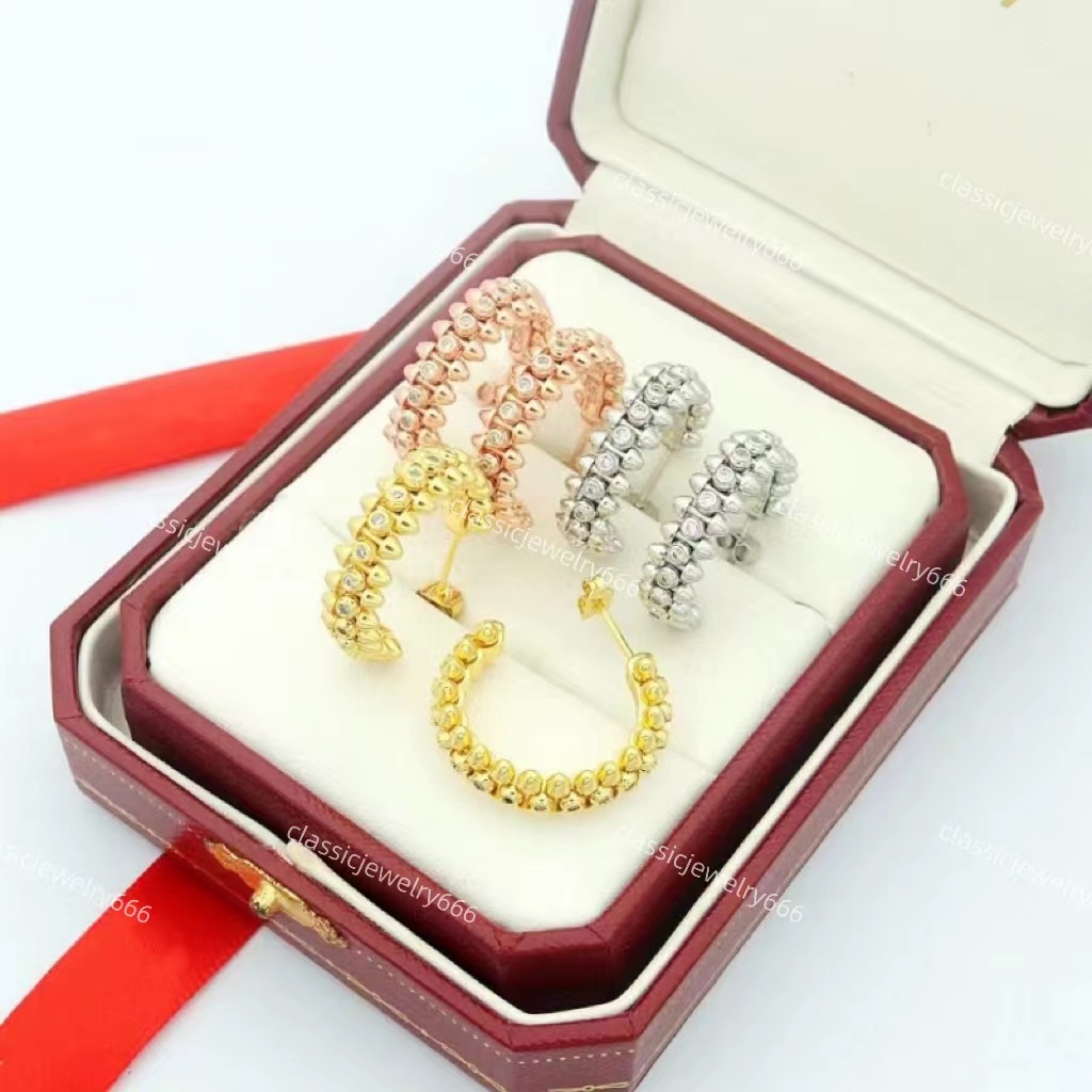 Classic Polished Fashion Jewelry Party Gift Earrings Hip Hop Earrings Earrings Gold Rose Earrings Women's Party Wedding Wholesale Strap Box
Classic Polished Fashion Jewelry Party Gift Earrings Hip Hop Earrings Earrings Gold Rose Earrings Women's Party Wedding Wholesale Strap Box