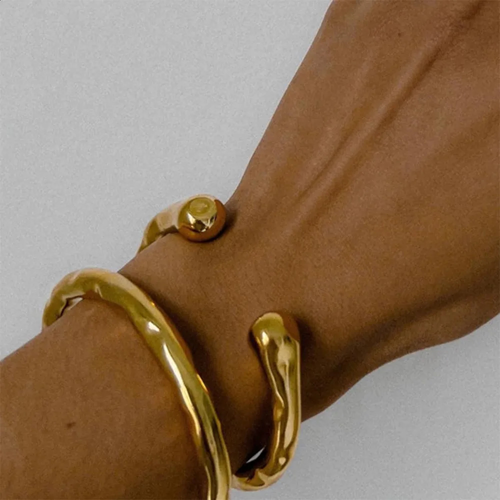 Chain Uworld Contemporary Statement Ring Asymmetry Sensuous Contours Bangle or Cuff Shape And Form Set Waterproof Jewelry Women 2023 231118